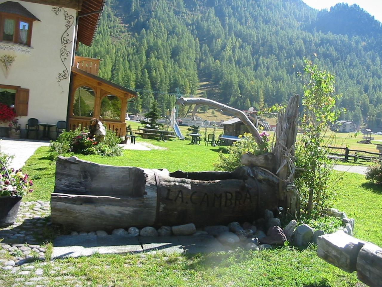 Art Apartments Casa Lapis Livigno Luaran gambar